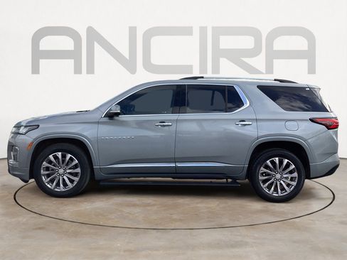 Used 2023 Chevrolet Traverse Premier image 8