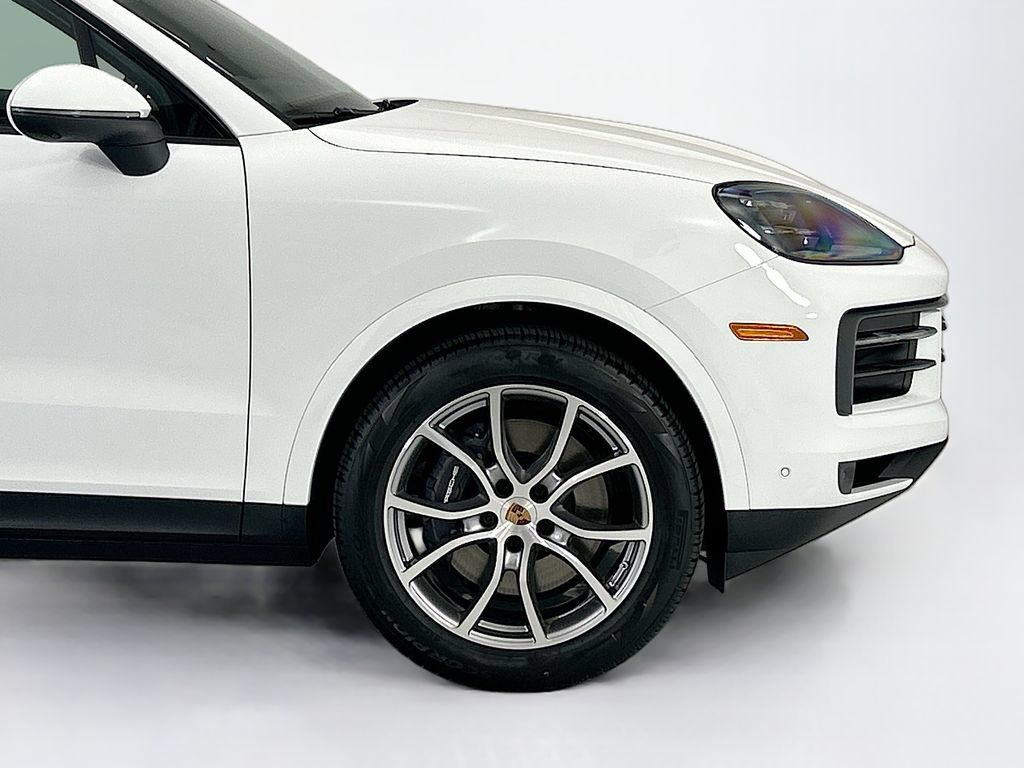 Used 2026 Porsche Cayenne AWD/4WD image 11