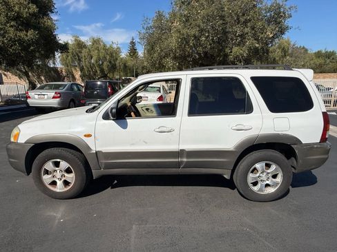 Used 2001 MAZDA Tribute ES image 2