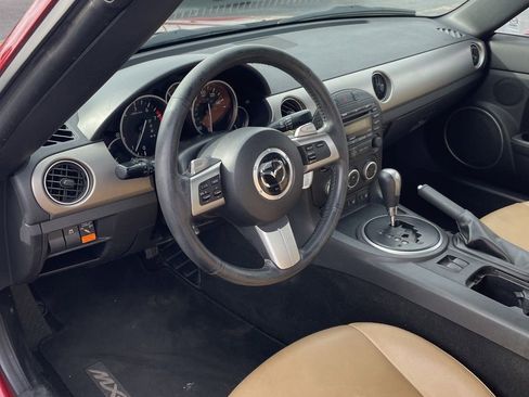 Used 2012 MAZDA MX-5 Miata Grand Touring w/ Premium Pkg image 18