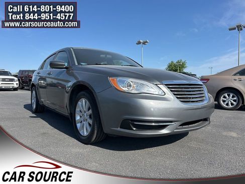 Used 2013 Chrysler 200 Touring w/ Cold Weather Group image 3