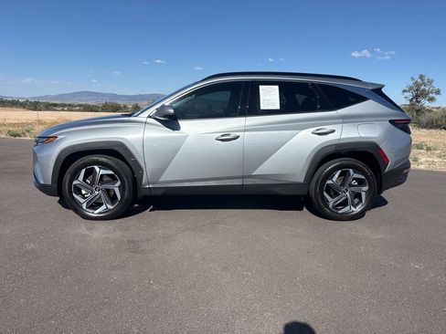 Certified 2024 Hyundai Tucson Limited AWD/4WD image 9