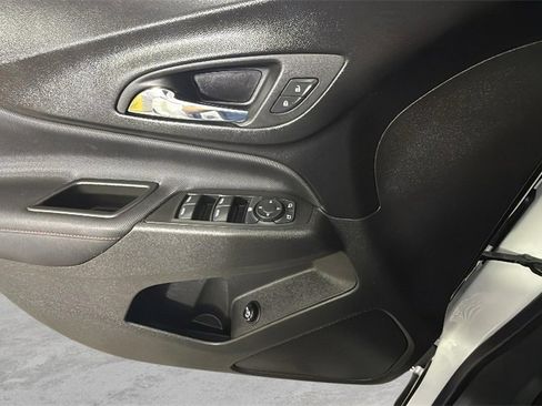 Certified 2024 Chevrolet Equinox RS image 23