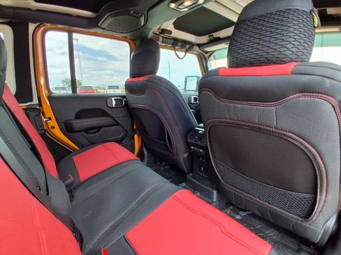 Used 2021 Jeep Wrangler Unlimited Rubicon AWD/4WD image 20