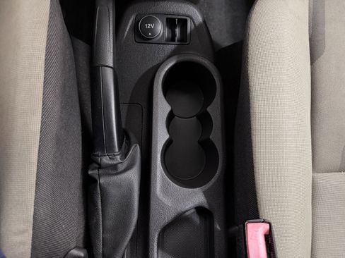 Used 2018 Ford Transit Connect XLT image 21