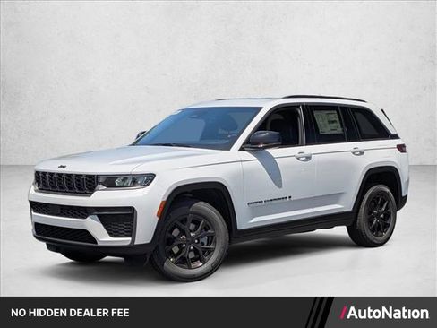 New 2026 Jeep Grand Cherokee Altitude AWD/4WD image 1