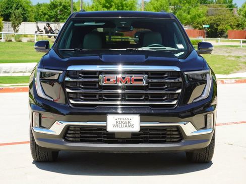 Used 2024 GMC Acadia Elevation FWD image 7