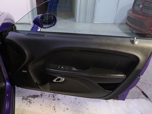 Used 2019 Dodge Challenger R/T Scat Pack w/ Shaker Package image 14