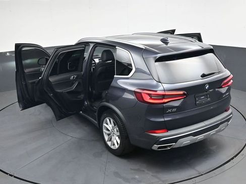 Used 2020 BMW X5 xDrive40i w/ Convenience Package AWD/4WD image 44