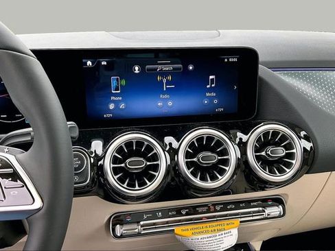 New 2026 Mercedes-Benz GLA 250 4MATIC image 10