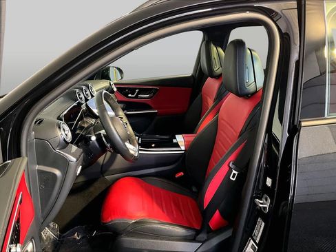 Used 2024 Mercedes-Benz GLC 43 AMG 4MATIC image 9