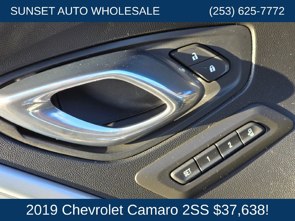Used 2019 Chevrolet Camaro SS RWD image 26