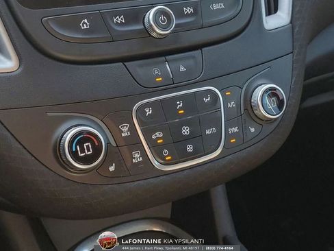 Used 2023 Chevrolet Malibu LT image 27