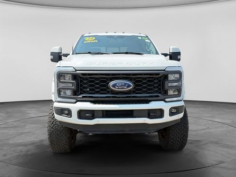 Used 2023 Ford F250 Lariat w/ Lariat Ultimate Package AWD/4WD image 4