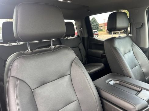 Used 2022 GMC Sierra 1500 SLT w/ X31 Off-Road Package AWD/4WD image 28
