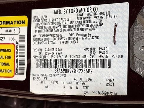 Used 2017 Ford Fusion Titanium FWD image 23