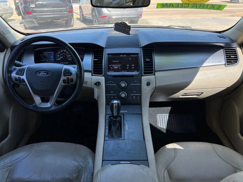 Used 2013 Ford Taurus SEL FWD image 15