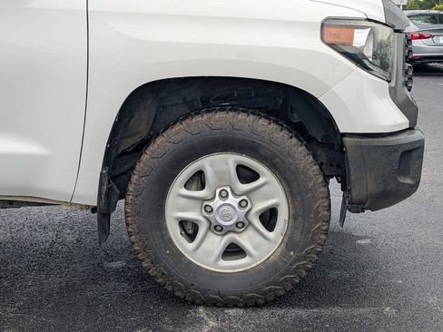 Used 2018 Toyota Tundra SR RWD image 12