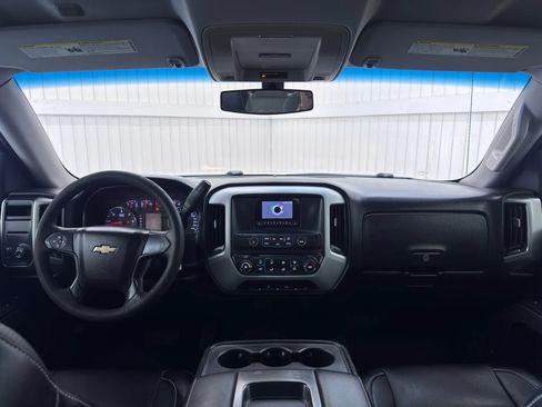 Used 2015 Chevrolet Silverado 1500 W/T RWD image 17