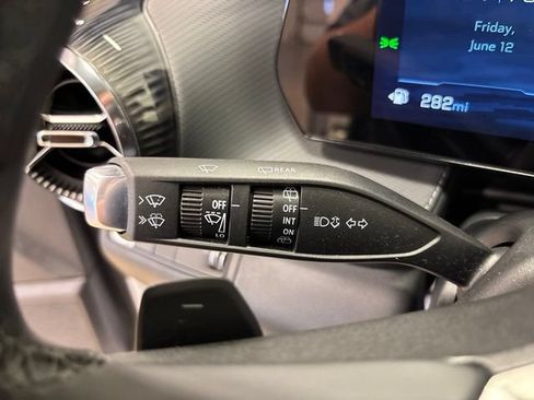 Used 2026 Chevrolet Equinox LT FWD image 40