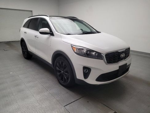 Used 2020 Kia Sorento EX image 13