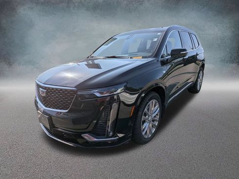 Certified 2023 Cadillac XT6 Premium Luxury w/ Technology Package AWD/4WD image 1