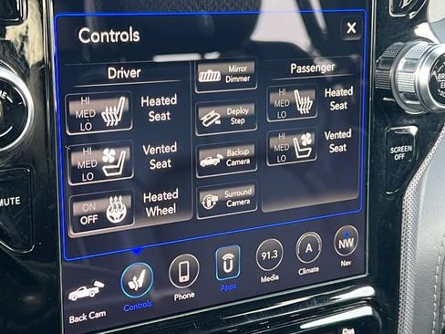 Used 2019 RAM 1500 Limited AWD/4WD image 28