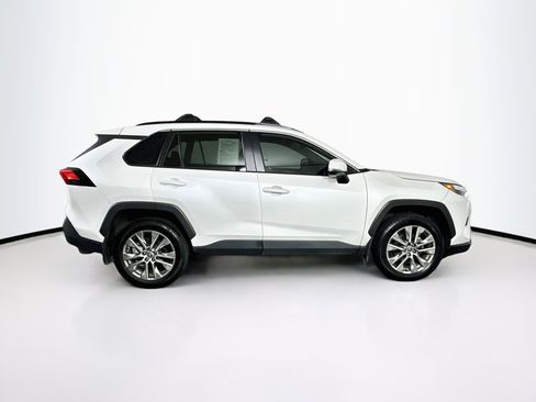 Used 2023 Toyota RAV4 XLE Premium FWD image 10