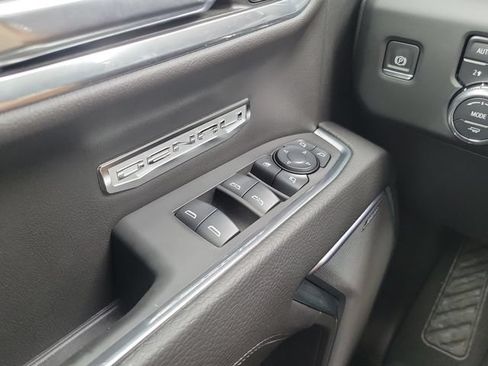 Used 2024 GMC Sierra 1500 Denali AWD/4WD image 26