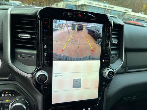 New 2026 RAM 1500 Big Horn AWD/4WD image 13