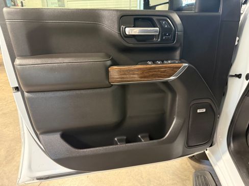 Used 2020 Chevrolet Silverado 3500 High Country w/ Gooseneck/5TH Wheel Package AWD/4WD image 51