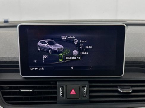 Used 2018 Audi Q5 Prestige w/ Premium Plus Package AWD/4WD image 18