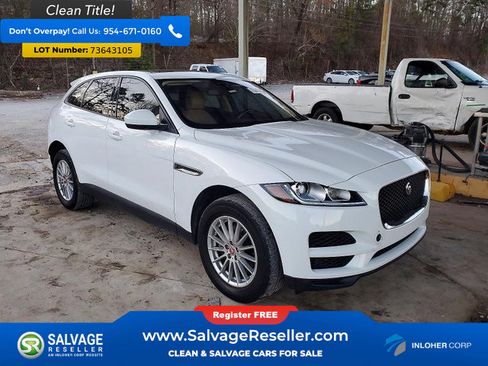 Used 2017 Jaguar F-PACE image 5