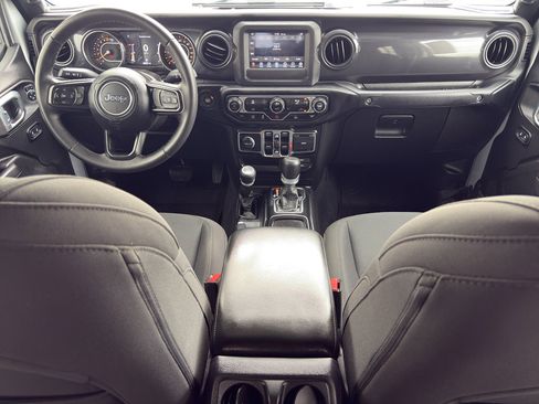 Certified 2022 Jeep Gladiator Sport image 12
