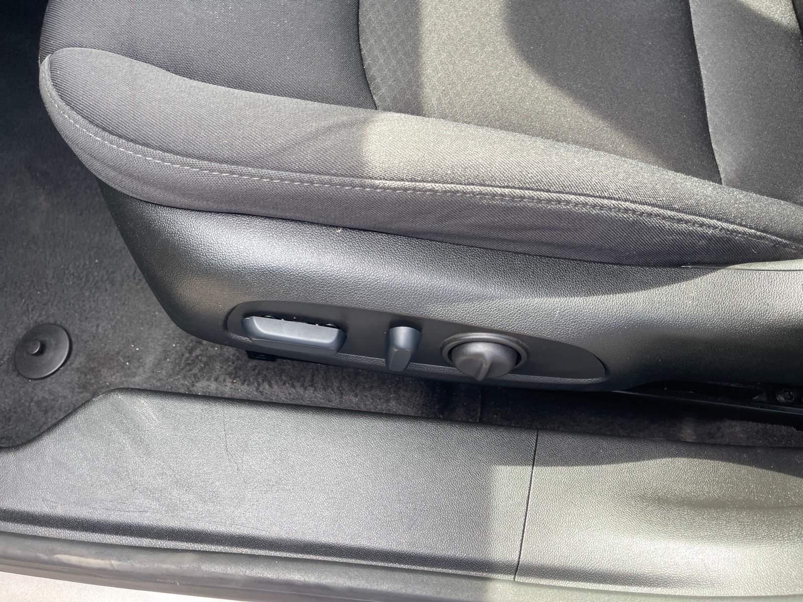 Used 2024 Chevrolet Malibu LT FWD image 9