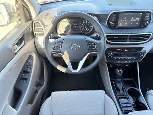 Used 2020 Hyundai Tucson SEL FWD image 18