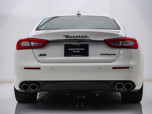 Used 2018 Maserati Quattroporte S Q4 AWD/4WD image 8