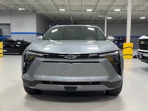 New 2026 Chevrolet Blazer EV LT image 16