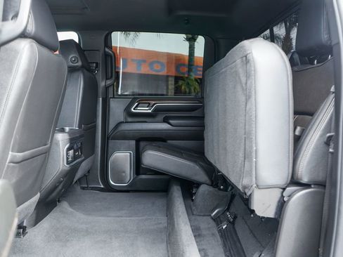Used 2024 Chevrolet Silverado 2500 High Country w/ High Country Premium Package AWD/4WD image 40