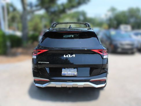 Certified 2023 Kia Sportage SX FWD image 8