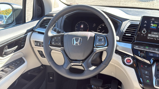 New 2027 Honda Odyssey Touring image 25