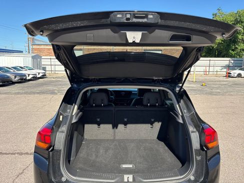 Used 2025 Buick Encore GX Preferred FWD image 30