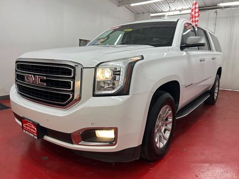 Used 2016 GMC Yukon XL SLT RWD image 5