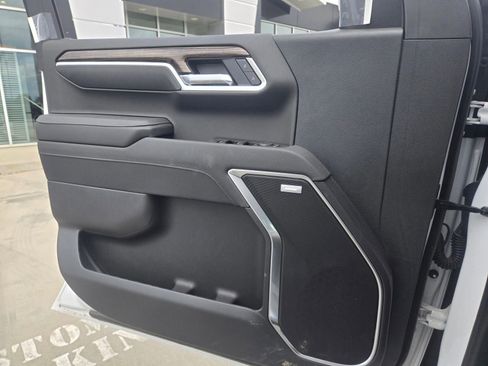 New 2026 GMC Sierra 1500 Elevation w/ Preferred Package AWD/4WD image 13