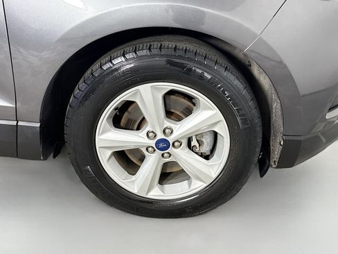 Used 2020 Ford Edge SE AWD/4WD image 32
