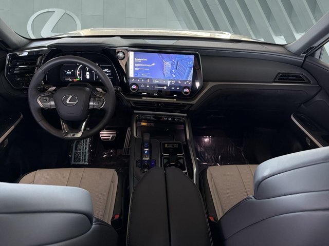 Certified 2026 Lexus TX 500h AWD w/ Technology Package image 13