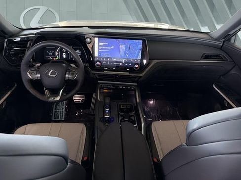 Certified 2026 Lexus TX 500h AWD w/ Technology Package image 13