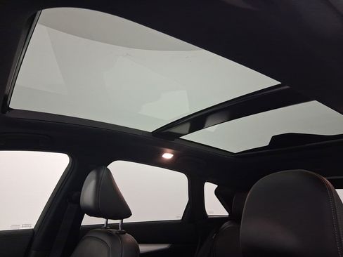 Used 2021 INFINITI QX50 Luxe w/ Appearance Package image 14