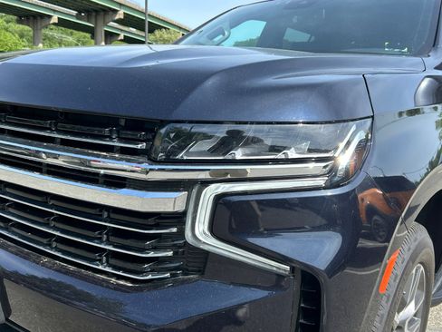 Used 2023 Chevrolet Tahoe LT w/ Luxury Package AWD/4WD image 5