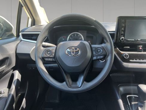 Used 2022 Toyota Corolla LE w/ LE Convenience Package image 13